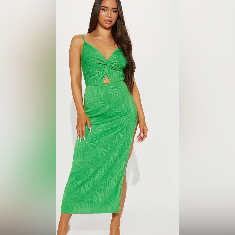 BRAND NEW Fashion Nova Textured Green Maxi Dress Size XL